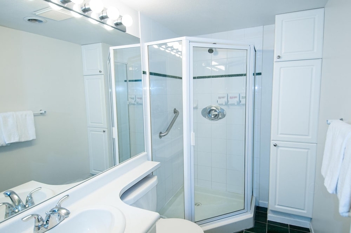 Imagen de la habitación del Hotel Town Plaza By Mountainview. Foto 16