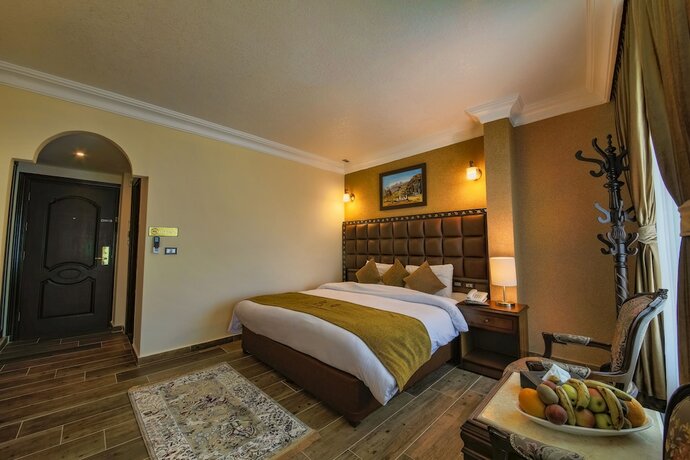 Imagen general del Hotel Town Season. Foto 5