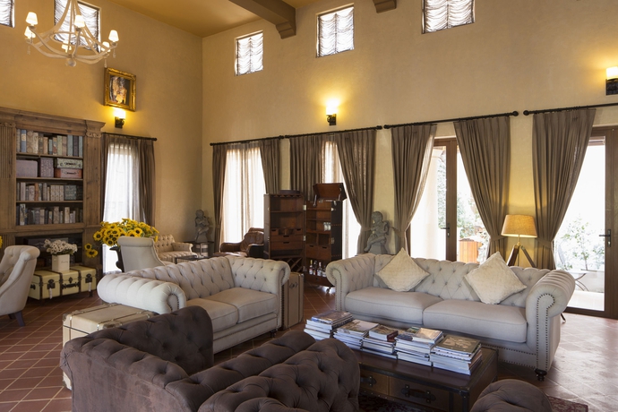 Imagen general del Hotel Town Square Suites By Toscana Valley. Foto 2