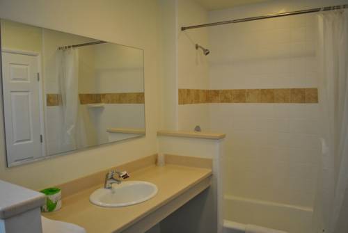Imagen de la habitación del Hotel Town and Country Inn. Foto 7