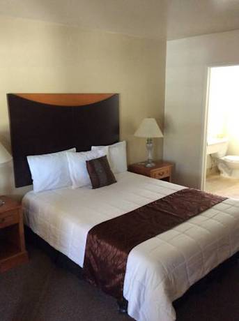 Imagen de la habitación del Hotel Town and Country Inn. Foto 8