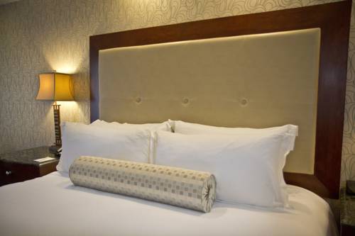 Imagen de la habitación del Hotel Town and Country Inn and Suites, Charleston. Foto 10