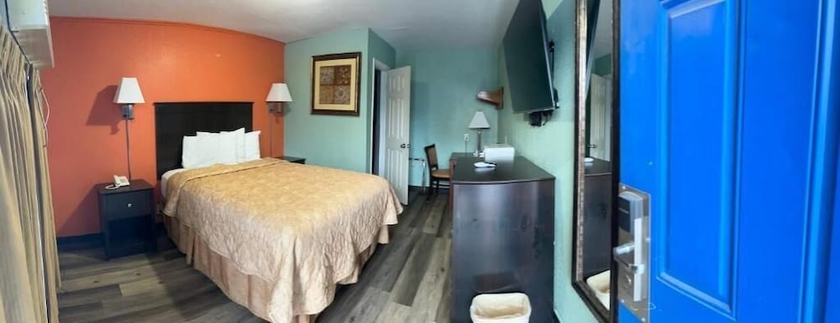 Imagen de la habitación del Hotel Town and Country Motel, Sioux City. Foto 1