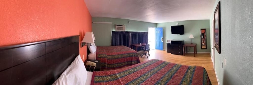 Imagen de la habitación del Hotel Town and Country Motel, Sioux City. Foto 6