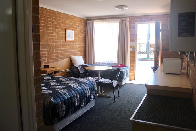 Imagen de la habitación del Hotel Town and Country Motor Inn. Foto 9