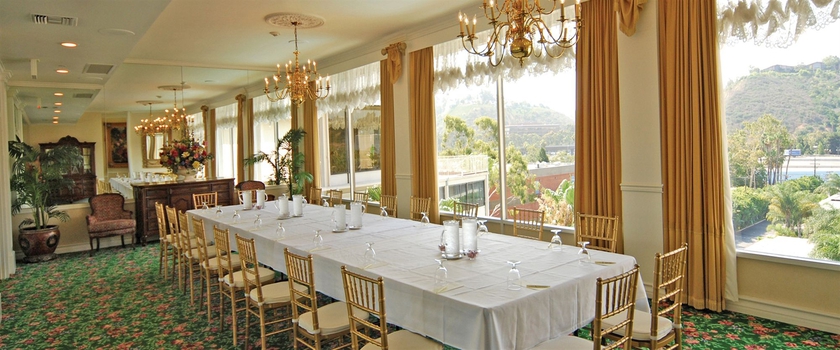 Imagen de los interiores del Hotel Town and Country San Diego. Foto 12