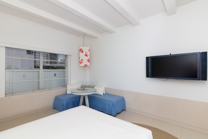 Imagen de la habitación del Hotel TownHouse Hotel. Foto 10