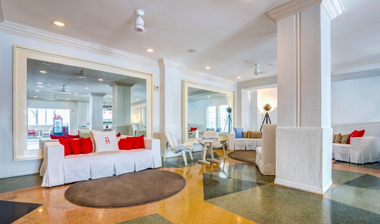 Imagen general del Hotel TownHouse Hotel. Foto 2