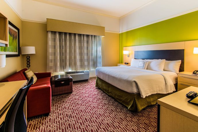 Imagen de los interiores del Hotel TownePlace Suites Bowling Green. Foto 19