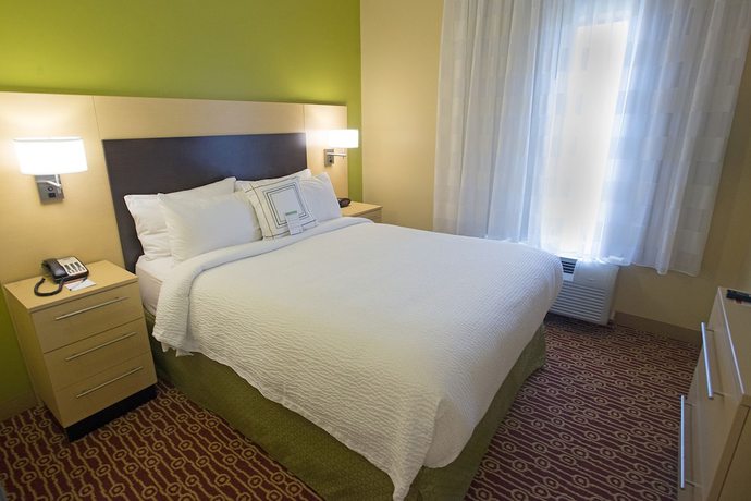 Imagen de la habitación del Hotel TownePlace Suites Bowling Green. Foto 7