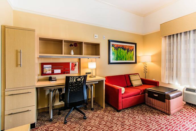 Imagen de la habitación del Hotel TownePlace Suites Bowling Green. Foto 9