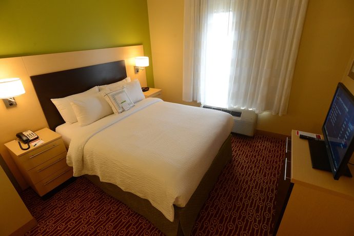 Imagen de la habitación del Hotel TownePlace Suites Bowling Green. Foto 14