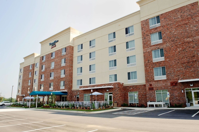 Imagen general del Hotel TownePlace Suites Charlotte Mooresville. Foto 6