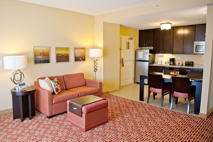 Imagen de la habitación del Hotel TownePlace Suites Charlotte Mooresville. Foto 16