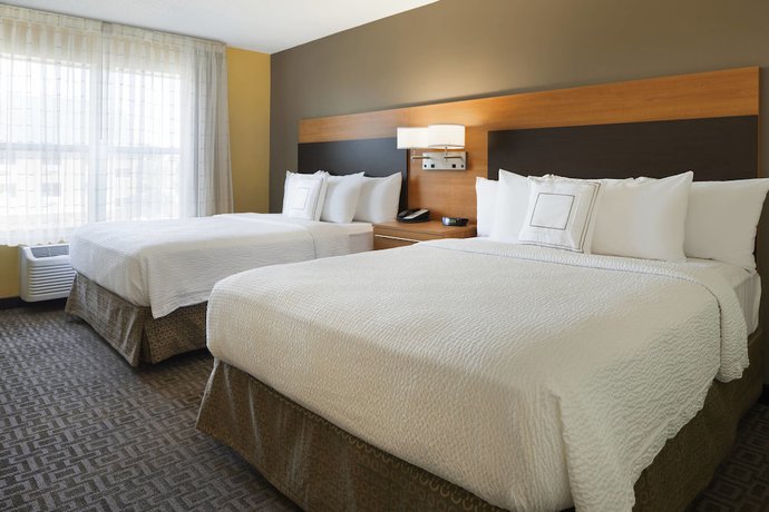 Imagen de la habitación del Hotel TownePlace Suites Chicago Naperville. Foto 7