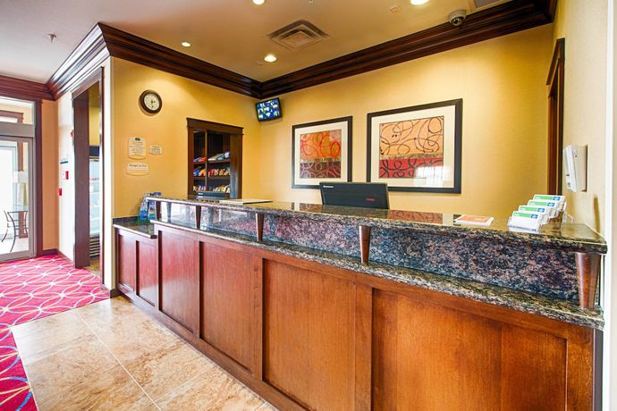 Imagen de los interiores del Hotel TownePlace Suites El Paso Airport. Foto 9