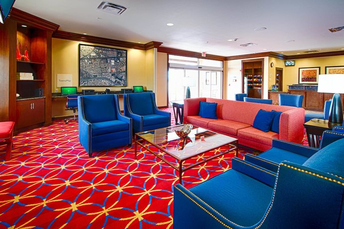 Imagen de los interiores del Hotel TownePlace Suites El Paso Airport. Foto 10