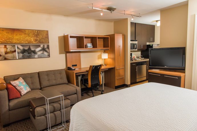 Imagen de la habitación del Hotel TownePlace Suites Erie. Foto 4