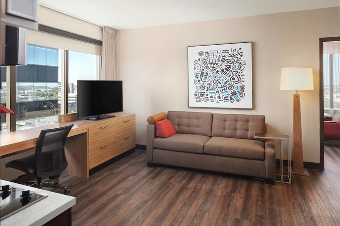 Imagen de la habitación del Hotel TownePlace Suites New Orleans Downtown/Canal Street. Foto 6