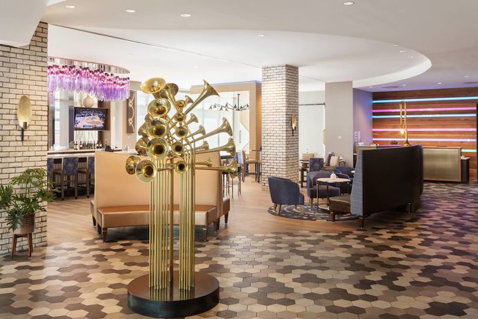 Imagen de los interiores del Hotel TownePlace Suites New Orleans Downtown/Canal Street. Foto 19