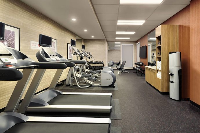 Imagen de los interiores del Hotel TownePlace Suites Pittsburgh Airport/Robinson Township. Foto 18