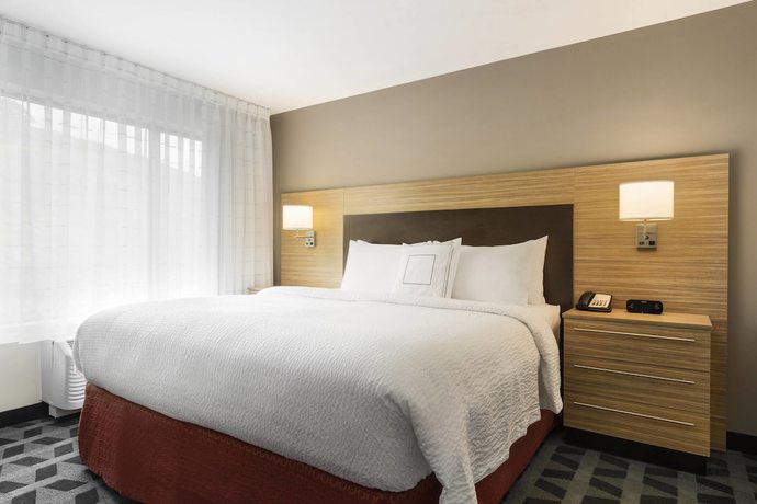 Imagen de la habitación del Hotel TownePlace Suites Pittsburgh Airport/Robinson Township. Foto 12