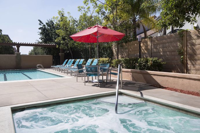 Imagen de la piscina del Hotel TownePlace Suites San Diego Carlsbad/Vista. Foto 20