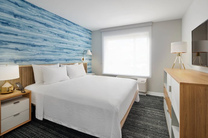 Imagen de la habitación del Hotel TownePlace Suites Tampa Casino Area. Foto 2