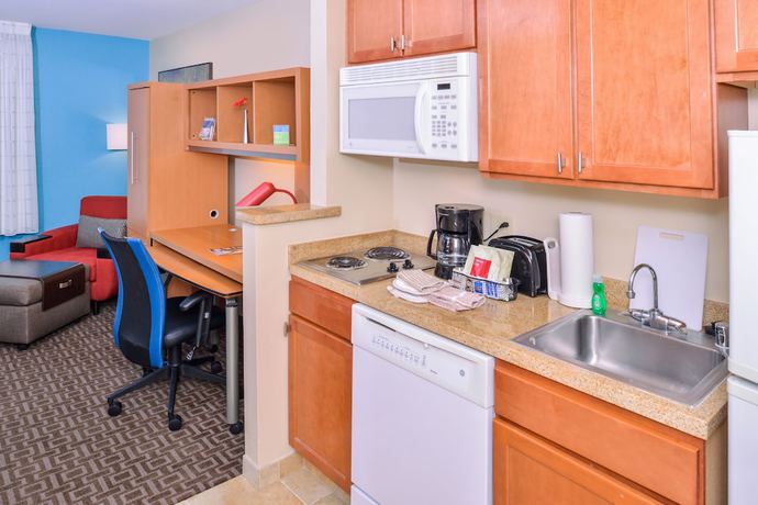 Imagen de la habitación del Hotel TownePlace Suites Thousand Oaks Ventura County. Foto 12