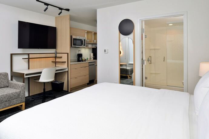 Imagen de la habitación del Hotel TownePlace Suites by Marriott Asheville Downtown. Foto 14