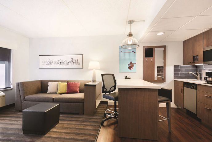 Imagen de la habitación del Hotel TownePlace Suites by Marriott Charlotte LoSo Airport. Foto 10