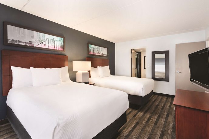 Imagen de la habitación del Hotel TownePlace Suites by Marriott Charlotte LoSo Airport. Foto 17