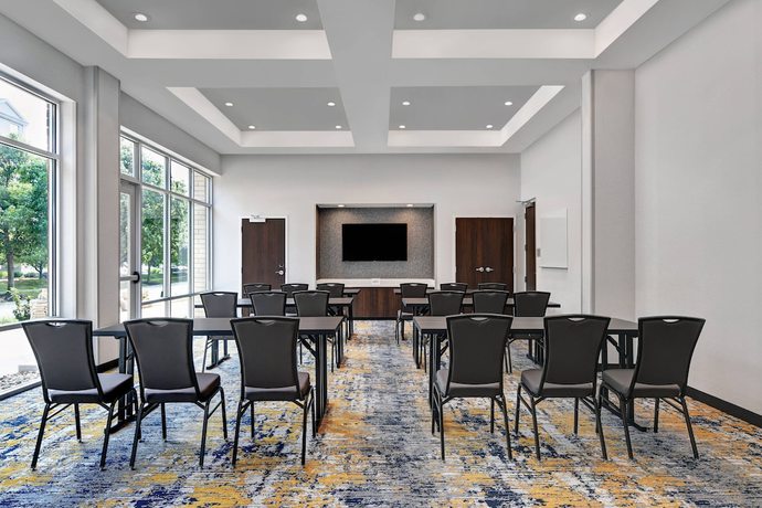 Imagen de los interiores del Hotel TownePlace Suites by Marriott Columbus Dublin. Foto 18