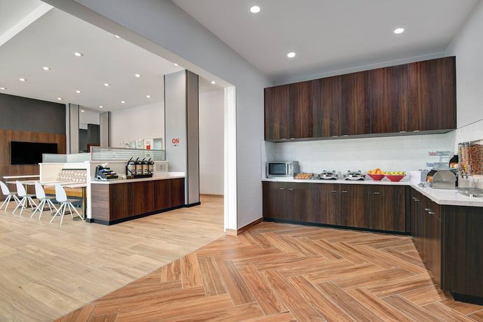 Imagen del bar/restaurante del Hotel TownePlace Suites by Marriott Columbus Dublin. Foto 10