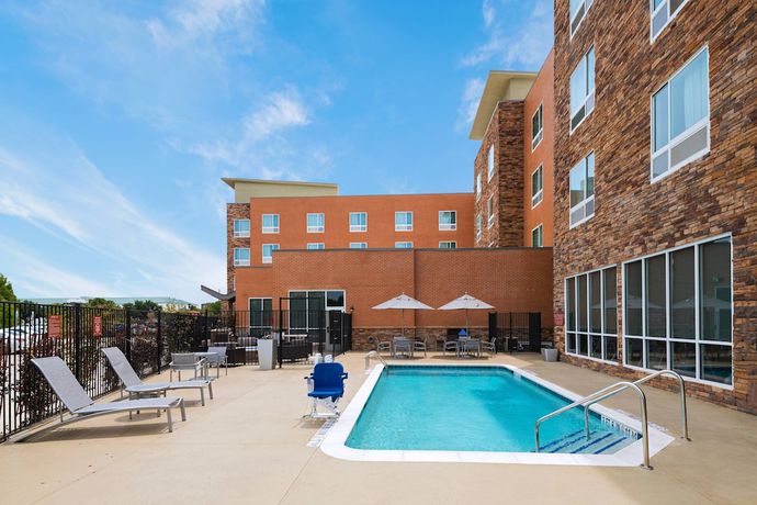 Imagen de los interiores del Hotel TownePlace Suites by Marriott Dallas DFW Airport North/Irving. Foto 16