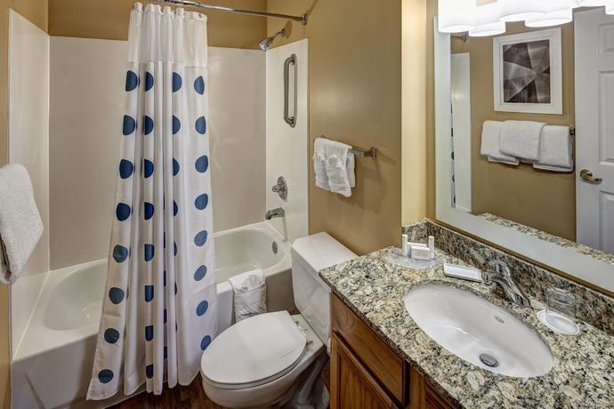 Imagen de la habitación del Hotel TownePlace Suites by Marriott Dallas Las Colinas. Foto 8