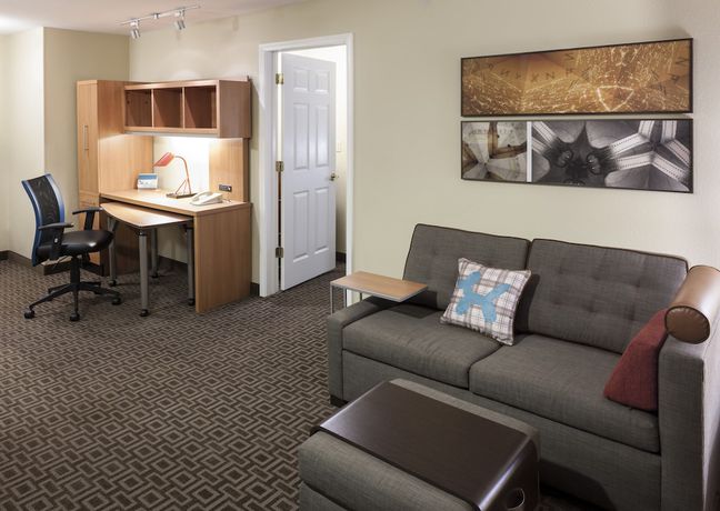 Imagen de la habitación del Hotel TownePlace Suites by Marriott Dallas Las Colinas. Foto 12