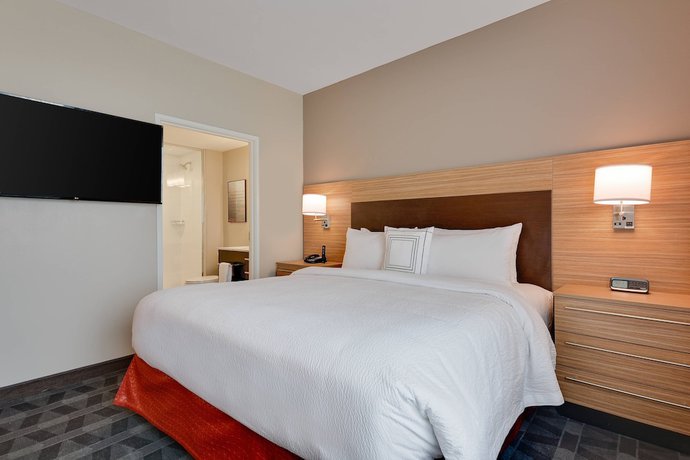Imagen de la habitación del Hotel TownePlace Suites by Marriott Detroit Allen Park. Foto 5