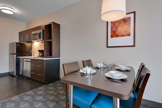Imagen de la habitación del Hotel TownePlace Suites by Marriott Detroit Allen Park. Foto 6