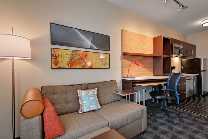 Imagen de la habitación del Hotel TownePlace Suites by Marriott Detroit Allen Park. Foto 9