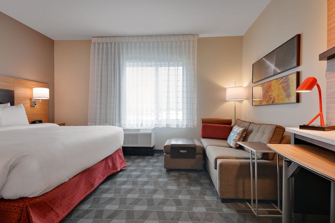 Imagen de la habitación del Hotel TownePlace Suites by Marriott Detroit Allen Park. Foto 11