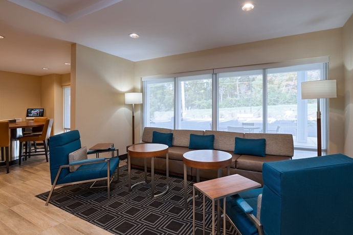 Imagen de los interiores del Hotel TownePlace Suites by Marriott Edgewood Aberdeen. Foto 15