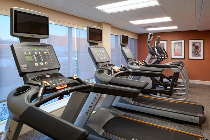 Imagen de los interiores del Hotel TownePlace Suites by Marriott Grand Rapids Airport. Foto 16