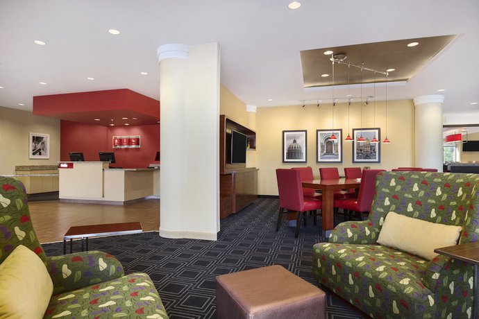 Imagen de los interiores del Hotel TownePlace Suites by Marriott Harrisburg West/Mechanicsburg. Foto 17