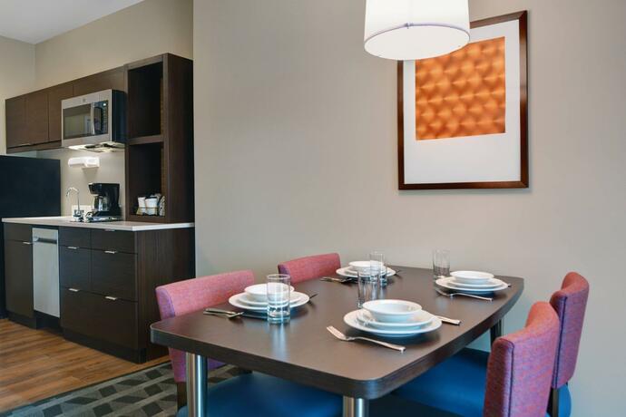 Imagen general del Hotel TownePlace Suites by Marriott Indianapolis Downtown. Foto 18