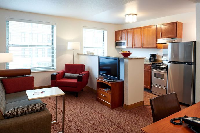 Imagen de la habitación del Hotel TownePlace Suites by Marriott Minneapolis Downtown/North Loop. Foto 16
