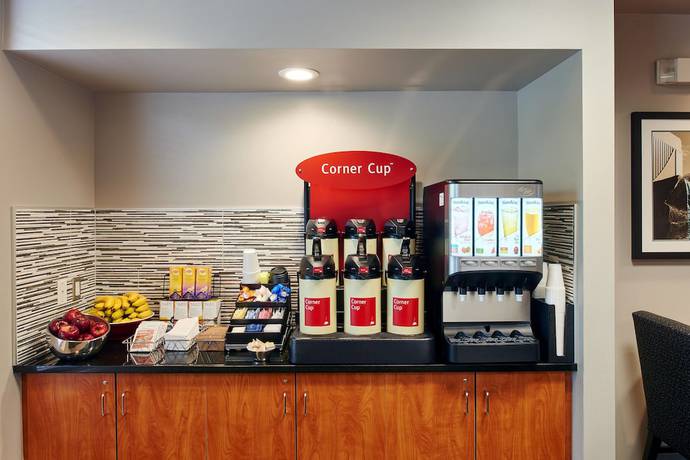 Imagen del bar/restaurante del Hotel TownePlace Suites by Marriott Minneapolis Downtown/North Loop. Foto 5