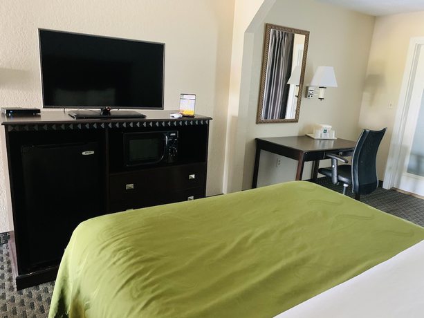 Imagen de la habitación del Hotel TownePlace Suites by Marriott Miramar Beach Destin. Foto 9