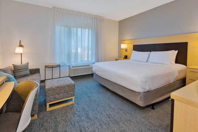 Imagen de la habitación del Hotel TownePlace Suites by Marriott Nashville Airport. Foto 7