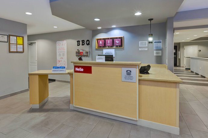 Imagen de los interiores del Hotel TownePlace Suites by Marriott Nashville Airport. Foto 18